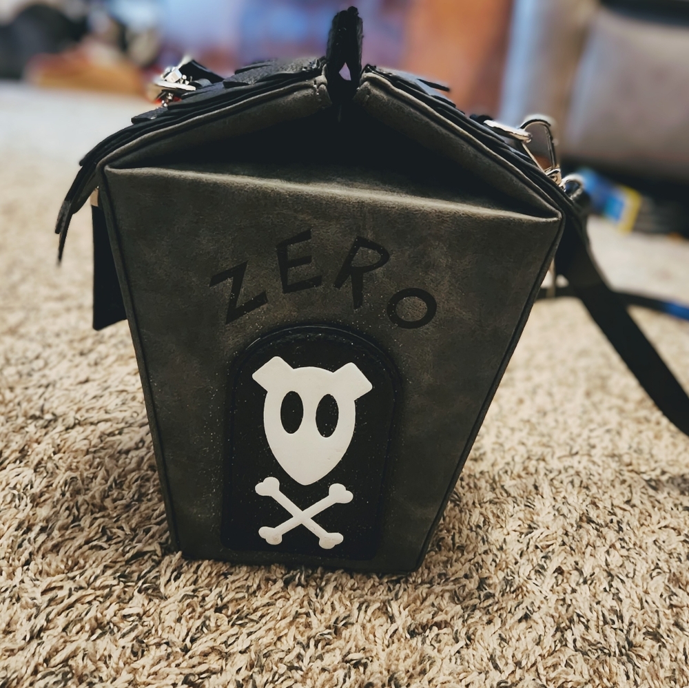 Crossbody purse